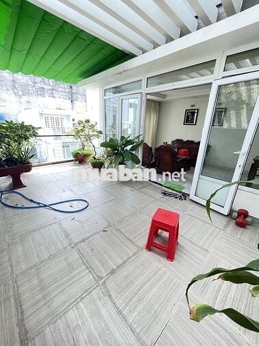 Hiếm nhà chính chủ 109tr/m2 đường Lê Văn Quới. Ngang 7 dài 22. 4tầng