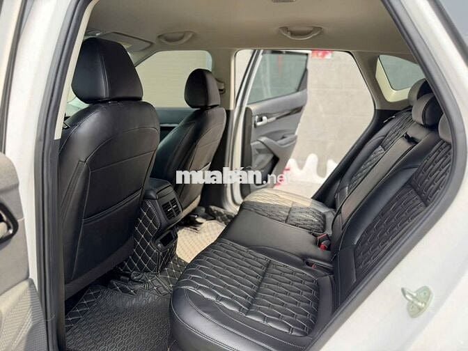 Kia Seltos Luxury màu Trắng