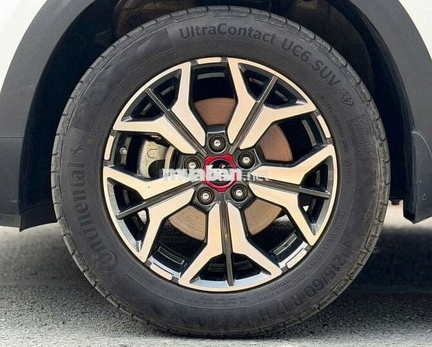 Kia Seltos Luxury màu Trắng