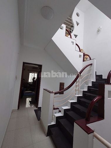 BÁN NHÀ MẶT TIỀN NỘI BỘ 16M – CÔNG VIÊN TRƯỚC NHÀ – KHU DÂN TRÍ CAO