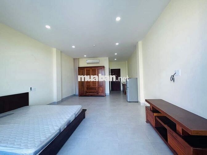 Cho Thuê Căn Hộ - Có Ban Công, Thang Máy - Gần Minh Mạng