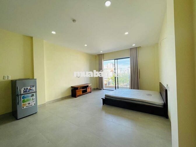 Cho Thuê Căn Hộ - Có Ban Công, Thang Máy - Gần Minh Mạng