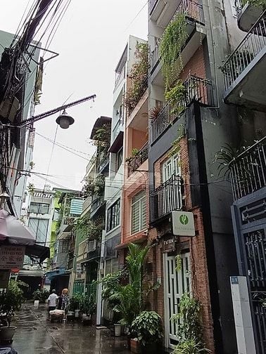 (Chính chủ) bán nhà Q1 P Cầu Kho 2 mặt tiền 4 tầng + tum 30m² DTSD 150