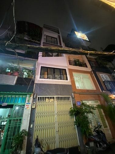 (Chính chủ) bán nhà Q1 P Cầu Kho 2 mặt tiền 4 tầng + tum 30m² DTSD 150