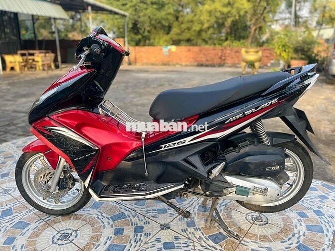 Honda Air Blade Đỏ đen