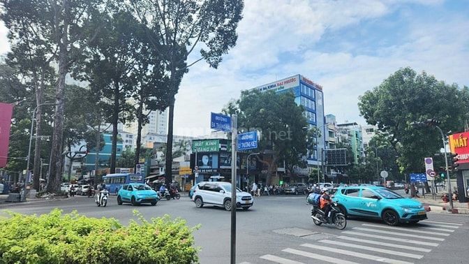 BÁN NHÀ 4 TẦNG HẺM XE HƠI ĐƯỜNG 3 THÁNG 2 QUẬN 10