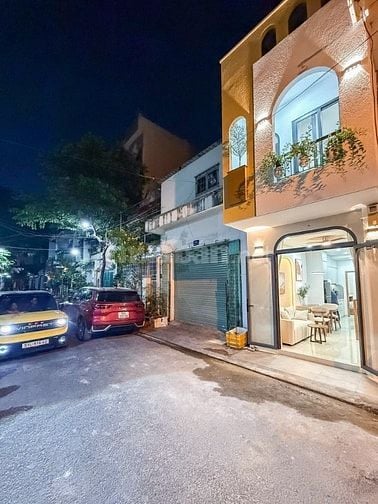 Siêu phẩm Quận 3 Đ.Lê Văn Sỹ Phường 11 giá chỉ 2 tỷ 890tr/60m2. Hẻm 5m