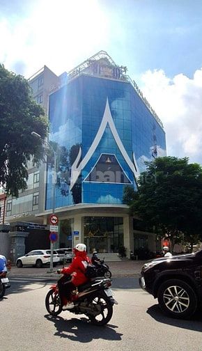 Bán nhà giá đầu tư Hồ Hảo Hớn, Quận 1. DT: 200m2 (10x20m), hầm 6 tầng