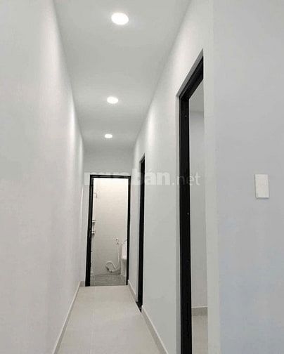 Bán căn nhà mới 1 trệt 1 lửng 3 phòng ngủ ở Tân Xuân - Hóc môn giá 720