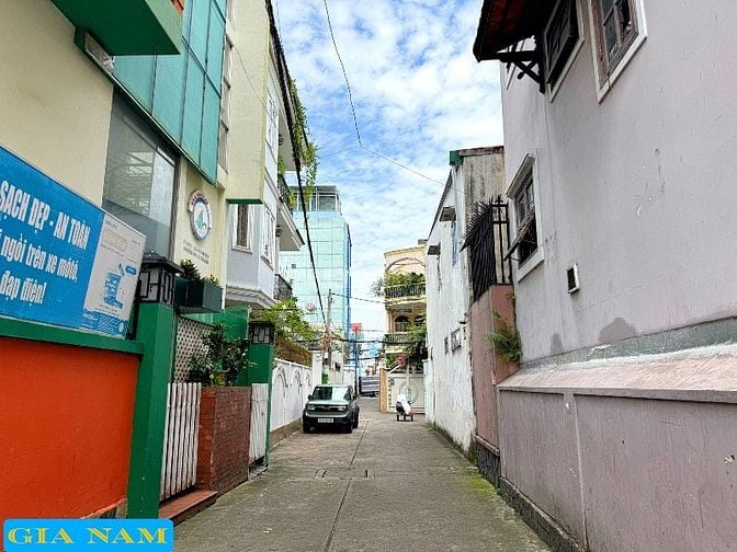 BÁN NHÀ CƯ XÁ LÊ ĐẠI HÀNH : 349/177 LÊ ĐẠI HÀNH - P. 13 - Q. 11 - HCM