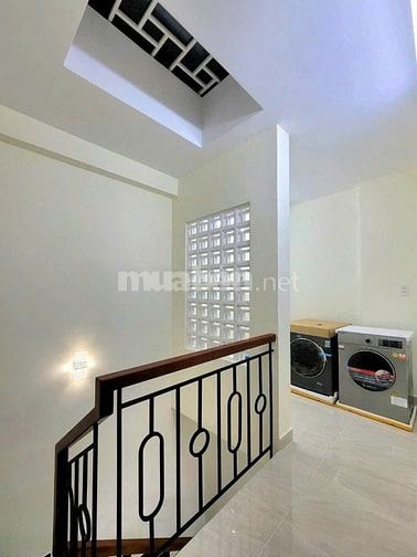 Chủ đi Mỹ định cư bán nhà Đường 47, Thảo Điền, Q2, 60,9m2, 4tỷ500tr