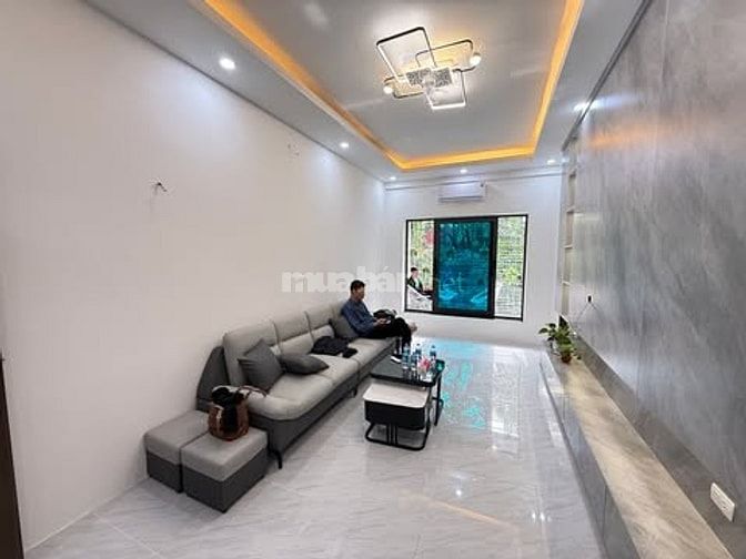 Giảm nửa tỷ chủ cần bán gấp căn hộ 120m2 3 ngủ, lô góc 3 mặt thoáng, c