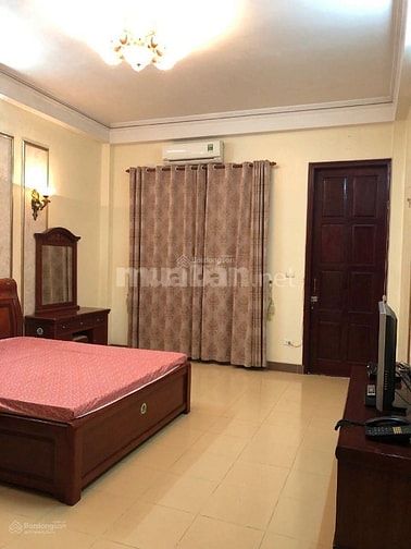 BÁN NHÀ 5 TẦNG MẶT HỒ TRUNG KÍNH TRẦN DUY HƯNG. CẦU GIẤY DT 90 M G 34.
