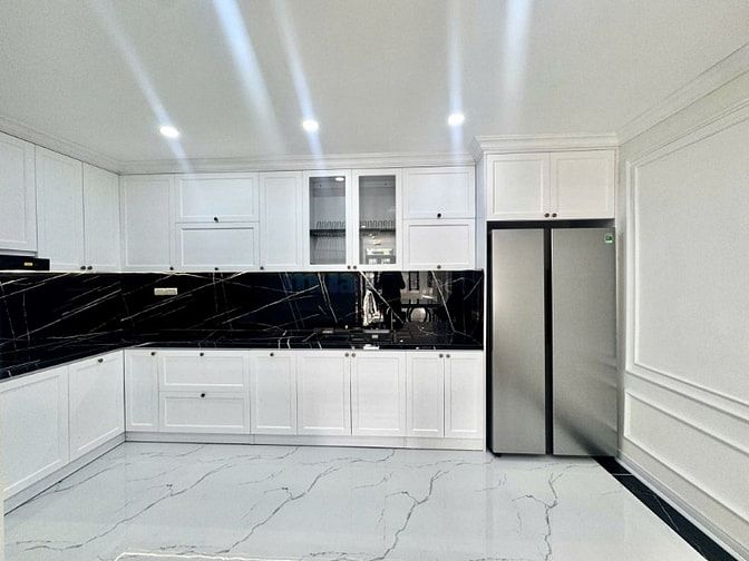 BÁN NHÀ NGÕ 86 TÔ VĨNH DIỆN DT: 60M x 6T MT:5M THANG MÁY GA RA Ô TÔ