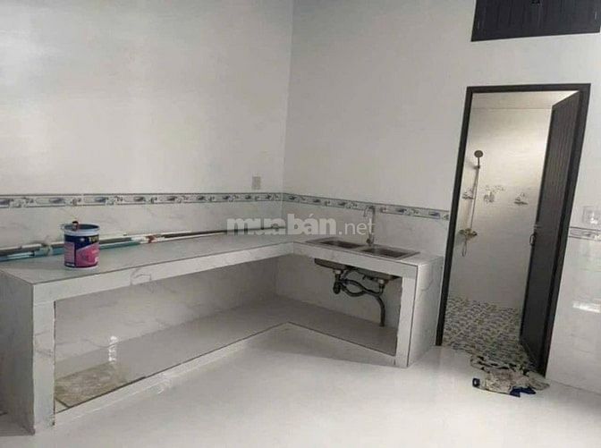 Bán nhà 1T1L 4,5x18 ngay chợ Phú Lạc QL50 tiện kinh doanh, có sổ riêng