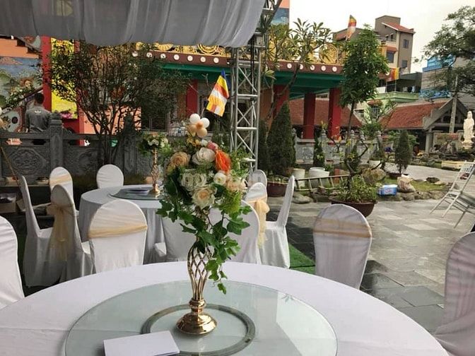 Cho thuê Nhà Bạt,Bàn Ghế,Âm thanh.Ánh sáng,màn hình Led