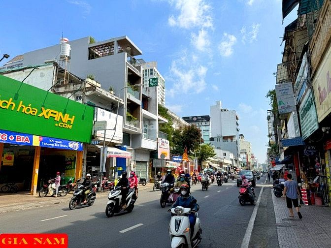 BÁN NHÀ MẶT TIỀN KINH DOANH : 292 TRẦN HƯNG ĐẠO - P. 11 - Q. 5 - TPHCM