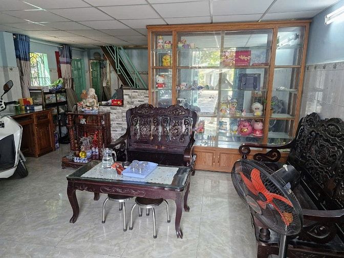Hạ giá, bán nhà ở + dãy phòng trọ góc 2 MT nhựa 12m,gần Tô Ký