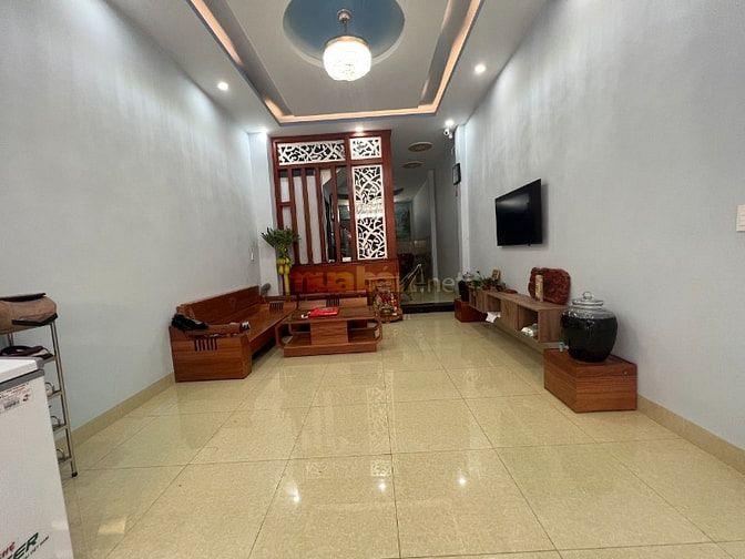 Bán nhà ngộp Linh Xuân Thủ Đức,DT 61,5m2/giá 2.650 tỷ SHR Thuê 15tr/Th