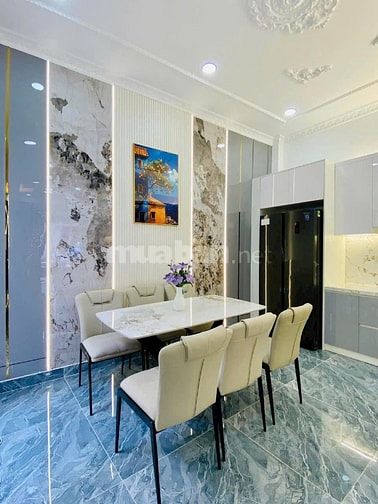 Bán nhà DT 39,2m2 giá 2tỷ150 đường Phú Mỹ P22 Q.Bình Thạnh