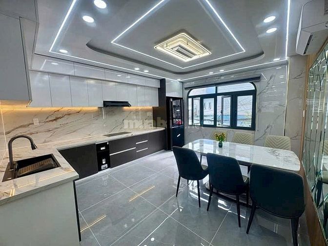2 CĂN LIỀN KỀ NGAY CÔNG VIÊN LỚN 150HA - FUII NỘI THẤT CAO CẤP