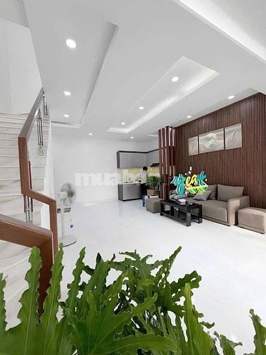 Siêu phẩm nhà đẹp Q10 GIÁ 3 TỶ 950, full nội thất, thuê 15tr/th, HXH
