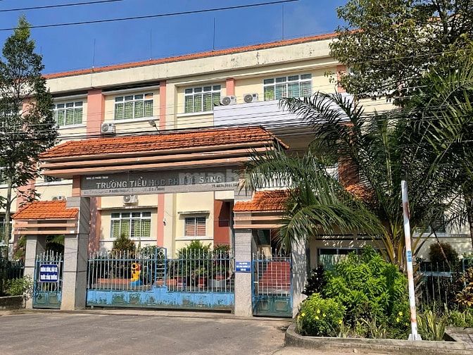 CHỦ GỬI 1000M2 ĐẤT TC CÓ SẴN VƯỜN MÍT ĐANG THU HOẠCH CẠNH CHỢ VÀ UBND 