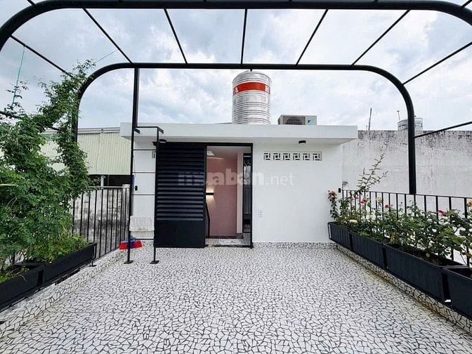 Nhà đẹp DT 49,7m2 giá 2,15 tỷ đường Hoàng Hoa Thám P6 Q.Bình Thạnh