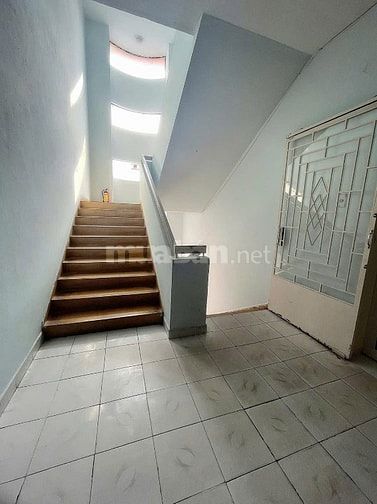 Bán Căn 2PN Chung Cư 750/1Bis Nguyễn Kiệm P4 PN 60,3m2 Giá 3,35 Tỷ