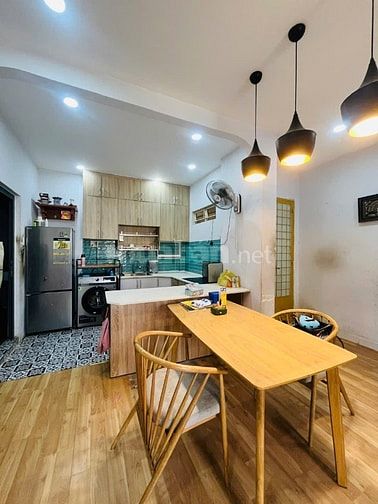 Bán Căn 2PN Chung Cư 750/1Bis Nguyễn Kiệm P4 PN 60,3m2 Giá 3,35 Tỷ