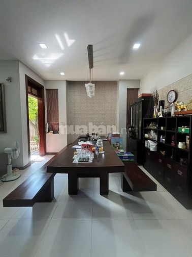 Biệt thự MT Đỗ Văn Thi, Hiệp Hoà, Biên Hoà: 25 x 27= 1027m2, giá 75 tỷ
