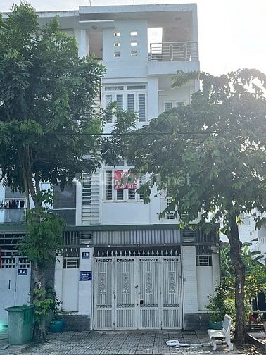 Cần cho thuê nhà mặt tiền đường D5  Kiến Á