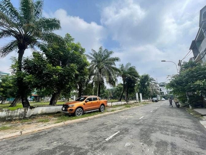 Bán nhà hẻm 110 Bà Hom, 4 x 16m, 5 tấm, 9.5 tỷ. ĐD công viên.