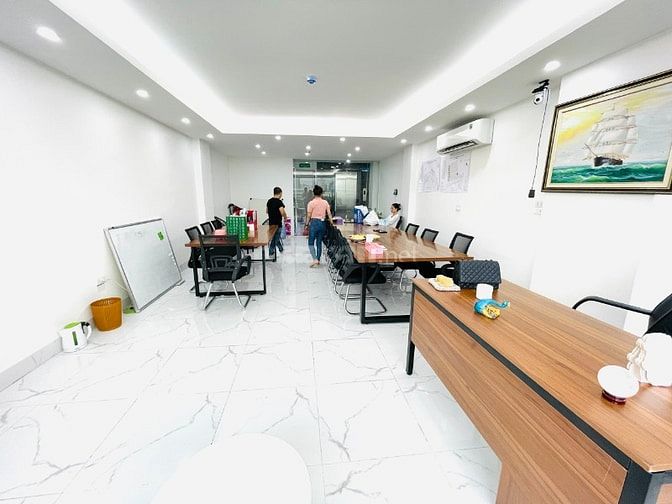 Chính Chủ Cho Thuê Văn Phòng giá rẻ, số 6A Phố Dịch Vọng, Cầu Giấy, HN