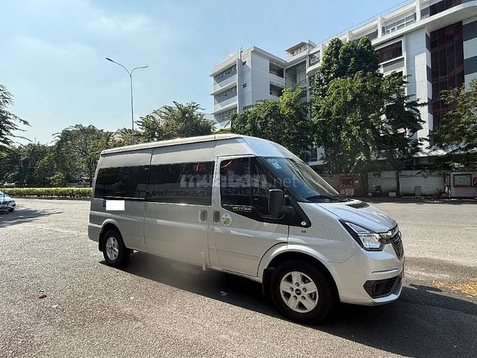Cần bán FORD TRANSIT 16 CHỖ sản xuất: 2023 máy dầu Màu Bac xe đẹp...