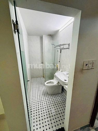 Chính Chủ Bán Nhà HXH 317/ Thống Nhất,F11,dt 4x18m, 5 lầu, hh 1%