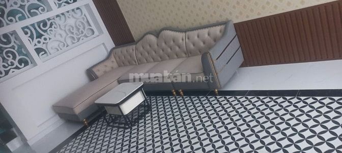 Bán nhà đẹp mặt đường Nguyễn Hữu Tuệ phố Cấm