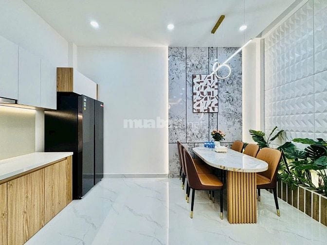 Bán nhanh căn 80,1m2 giá 8 tỷ 890 triệu đường Sư Vạn Hanh, phường 12, 