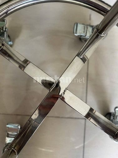 Xe Đẩy y tế 360 ( xe đẩy tròn inox 304)