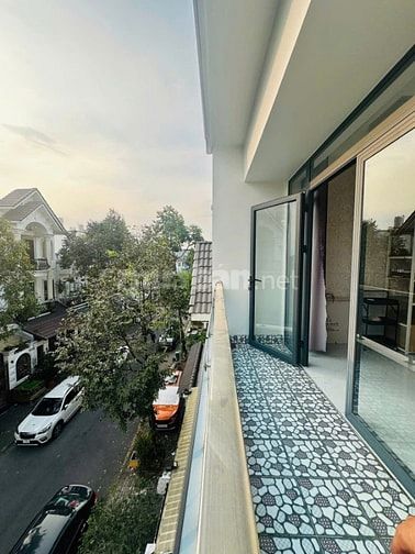 NHÀ RIÊNG QUẬN 2 GẦN CHỢ THẠNH MỸ LỢI HẠ GIÁ CẦN BÁN 5 TỶ 250 SHR