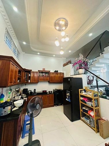 NHÀ RIÊNG QUẬN 2 GẦN CHỢ THẠNH MỸ LỢI HẠ GIÁ CẦN BÁN 5 TỶ 250 SHR