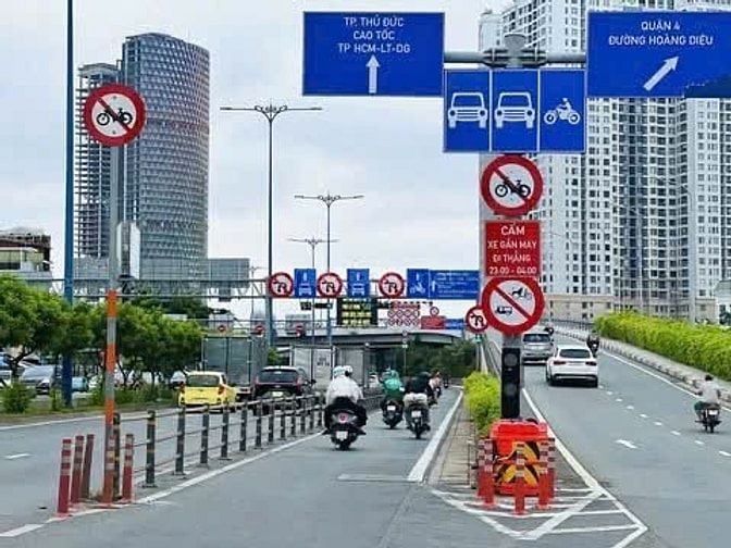  cung cấp Biển báo an toàn lao động,Thiết bị giao thông: gương cầu lồi