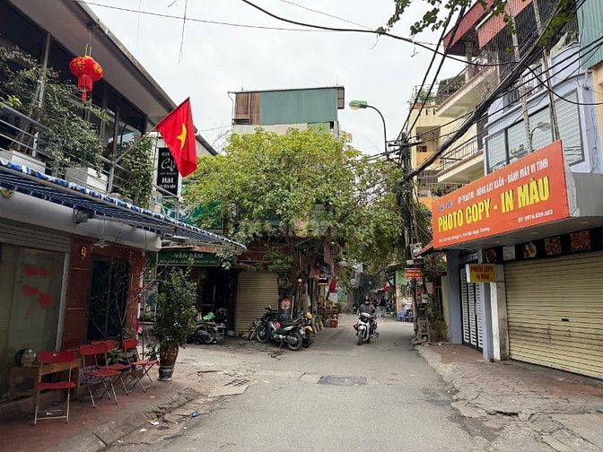  Bán hoặc cho thuê căn hộ tầng 3 + tầng 4, nhà M25 tập thể Mai Hương