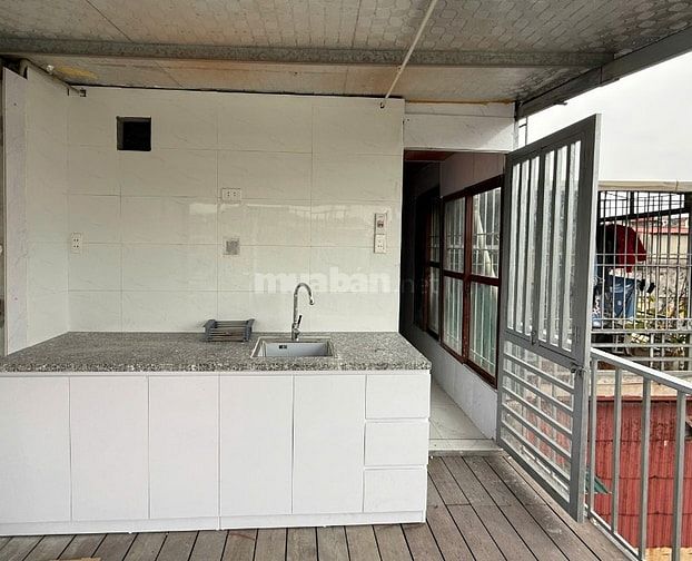  Bán hoặc cho thuê căn hộ tầng 3 + tầng 4, nhà M25 tập thể Mai Hương