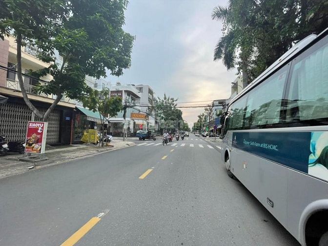 Bán nhà khu Tên Lửa, MT đường Số 1, DT 6 x 21m, 2.5 tấm, 22.5 tỷ.