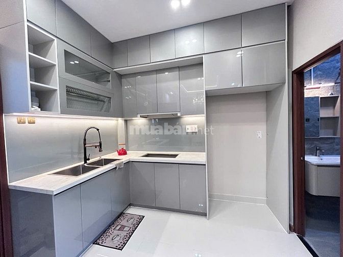 CC Bùi Minh Trực P6 Q8, 45,3m2 SHR Căn góc 2PN lầu 1 tiện di chuyển