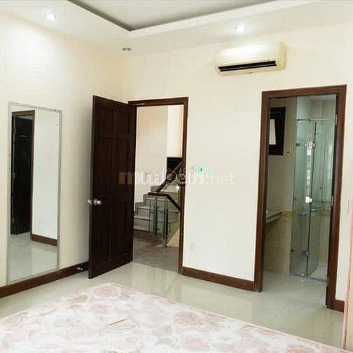 Chính chủ cho thuê biệt thự sân vườn hẻm xe tải 8m Gò Vấp - 204m²