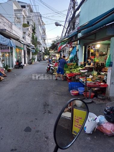 Cần bán nhà hẻm  180 Bùi Văn Ba, TÂN THUẬN ĐÔNG ,QUẬN 7,24m2,gia:890tr