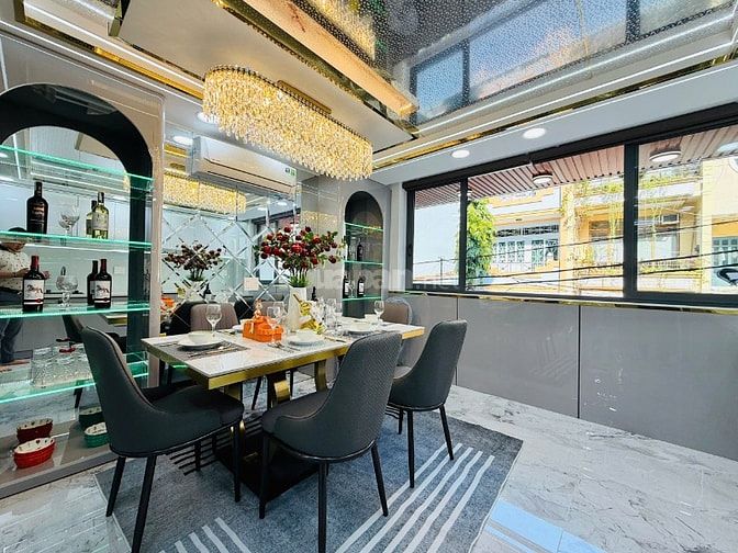Siêu Phẩm đường 10m sát Phan Huy Ích 1 lửng 4 lầu thang máy 4x16