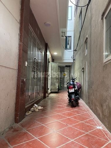 Bán nhà Thanh liệt 5,5 tầng xây mới chất lượng SĐCC gần đường chính